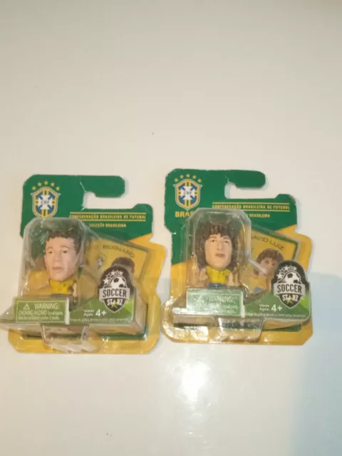 SoccerStarz Brazil International Figurine Blister Pack Featuring Oscar Home  Kit