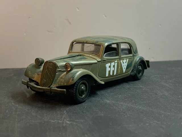 solido n° 7523 Citroën traction FFI militaire édition limitée neuf boite 1/43