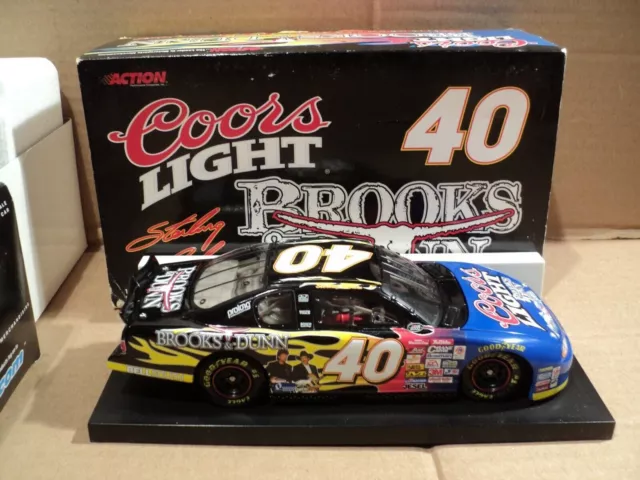 2000 Monte Carlo  Sterling Marlin #40 Coors Light/Brooks And Dunn Action 1:24