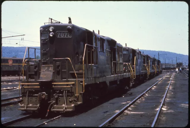 PRR Pennsylvania 7072 duplicate slide