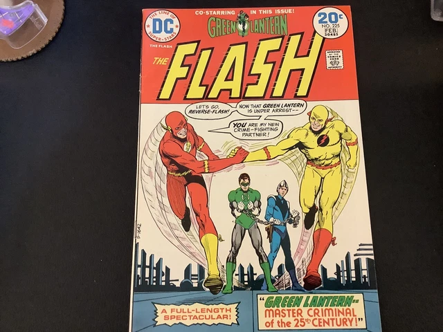 The Flash vol.1 #225 1974 co-starring Green Lantern reverse flash,barry allen,Ki