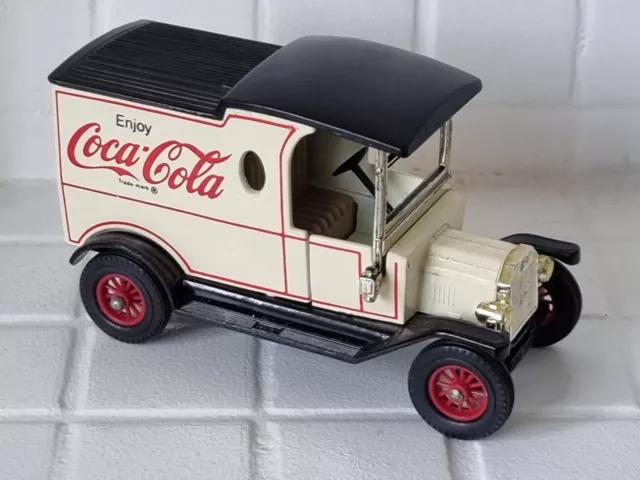 Model Of Yesteryear, Y-12 Ford Model T - Coca Cola - Issue 5, TAN Seats