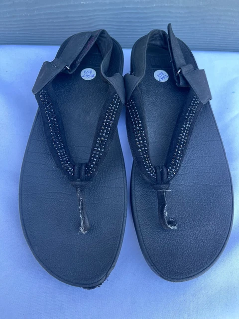 FitFlop A15-001 Women's Black Leather Crystal Swirl Toe Post Thong Sandals US 11