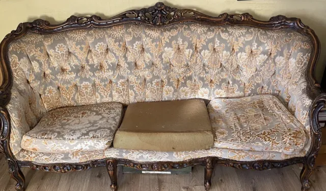 Antique 3  Seat Sofa And 2 Armchairs hairs For Restoration Reupholstery Project