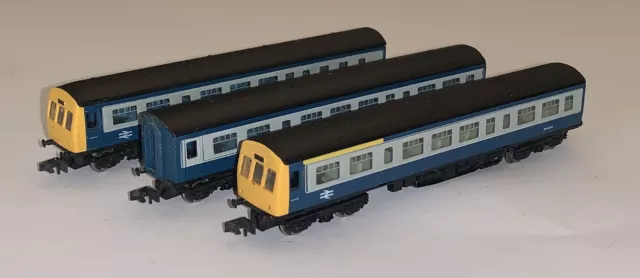 Graham Farish (8145?) Class 101 3 car DMU in BR Blue & Grey Livery (Unpowered)