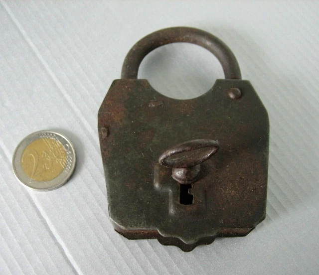 Cadenas Ancien En Fer Forgé Circa 1800 – Avec Clé, Fonctionnel, XVIIIème