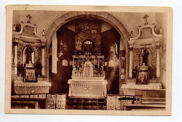 BONNE FONTAINE Guten brunnen prés de PHALSBOURG Moselle CPA 57 int.de chapelle