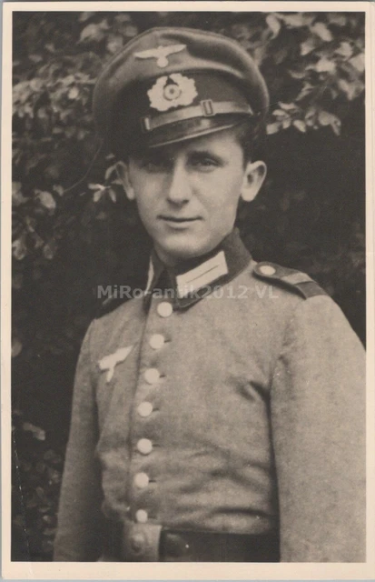 Foto-AK, junger deutscher Wehrmachts-Offizier im Portrait, VL(80062)
