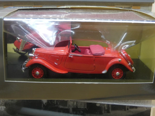 Citroën Traction Cabriolet Clabot 1/43 – Rouge – 1947 – Miniature Neuve En Boîte