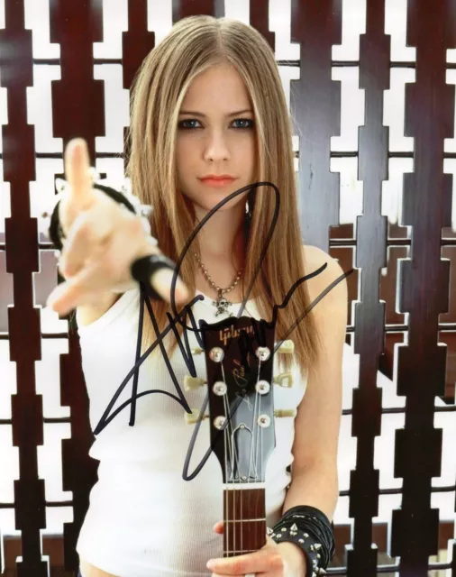 Avril Lavigne Autographed Signed A4 Pp Poster Photo Print 8