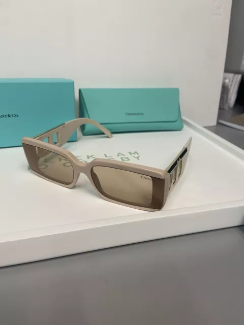 Tiffany & Co Sunglasses. ( TF 4197 )