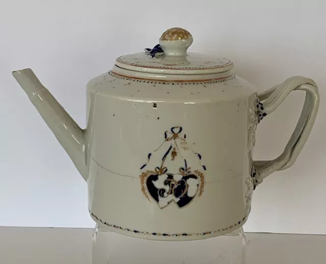 Chinese Export Armorial Beribboned Heart Tea Pot 19th C