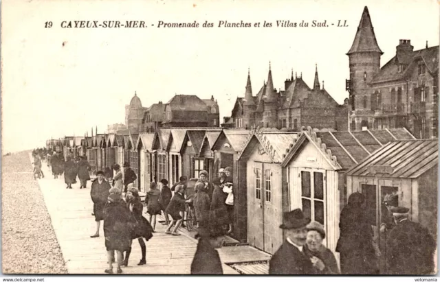 16735 cpa 80 Cayeux sur Mer - Promenade des Planches et les villas du Sud