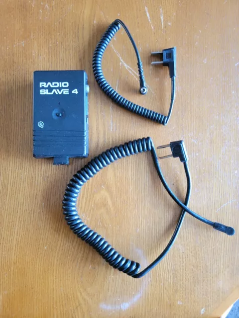 Quantum Radio Slave 4 Remote Sender Only Transmitter 505S Frequency C + 2 Cables