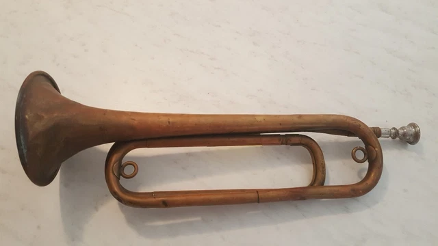 Old copper bugle / Universal Exhibition of Paris 1900 / French Army /Couesnon, P