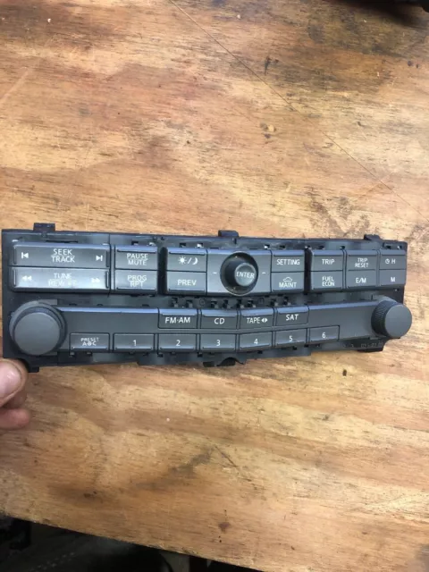 2004 2005 2006 Nissan Maxima Radio Switch Control Panel - Oem  28395-7Y000 C203