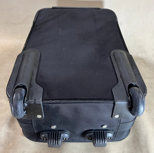 Preowned DAKOTA by Tumi Black Luggage 20" Upright Wheeled Suitcase 11