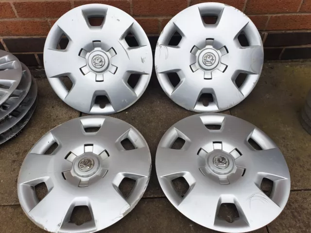 Set of Genuine Vauxhall Meriva A 15" Wheel Trims Hub Caps x4 Corsa Astra Zafira