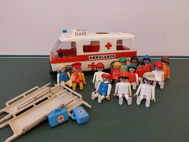 Playmobil Ambulance 3254 Vintage ! jouets vintage Allemagne années 1970