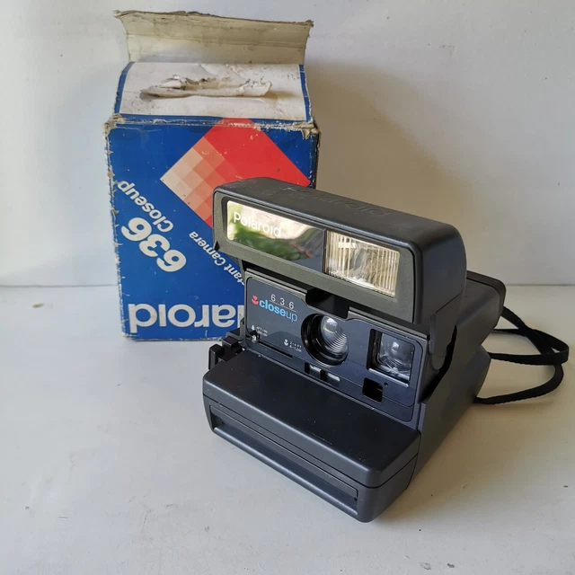 Polaroid 636 Closeup: photo instantanée, flash auto intégré