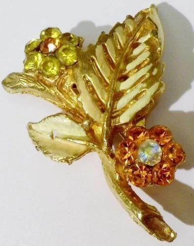Broche Bijou Rétro Bouquet De Fleurs Dentelle Perles Nacré Or - Modèle 4173 - Occasion