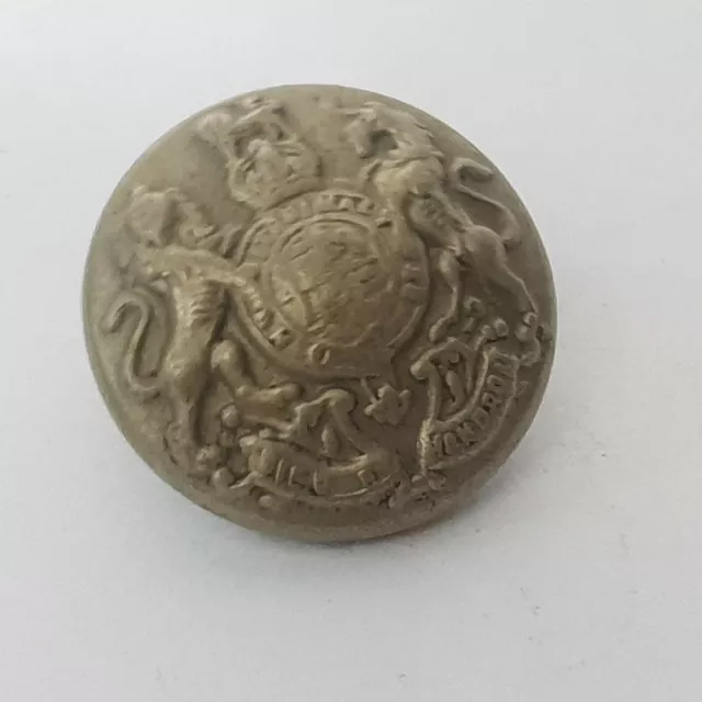 WW1 WW2 General Service white metal 17mm button various makers