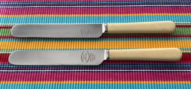 2 x Vintage YORKSHIRE STEEL APIS Faux Bone Handle Butter Knives Set - Sheffield