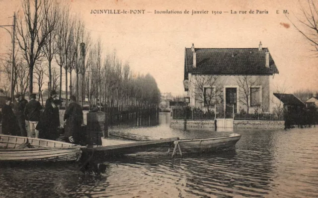 CPA 94 - JOINVILLE LE PONT (Val de M.) - 1910 Floods. La rue de Paris