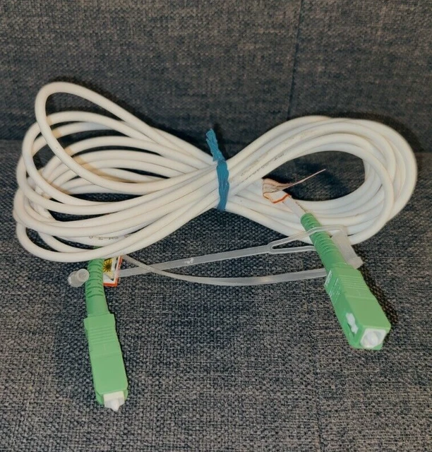 VGOL Câble patch en fibre optique monomode Simplex Jumper 20 cm LC/APC-SC/APC avec adaptateurs et raccords en fibre optique VGOL Câble patch en fibre optique monomode Simplex Jumper 20 cm LC/APC-SC/APC avec adaptateurs et raccords en fibre optique