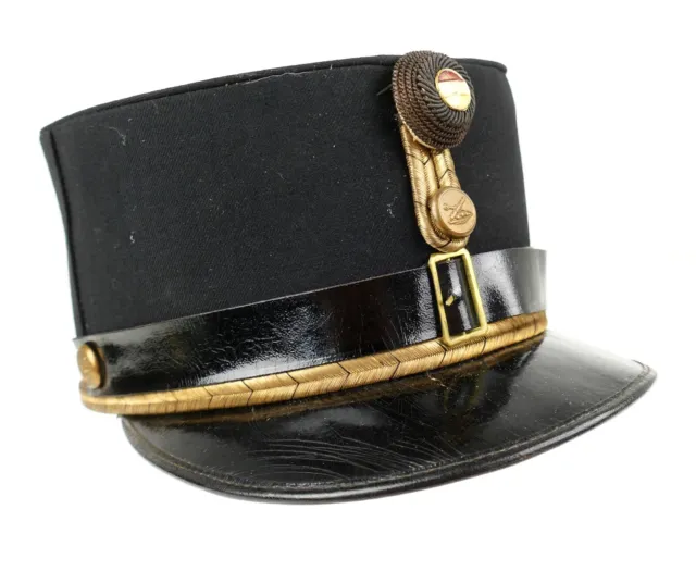 k.u.k. schwarze steife Kappe für Artillerie-Offiziere / Horthy #48289