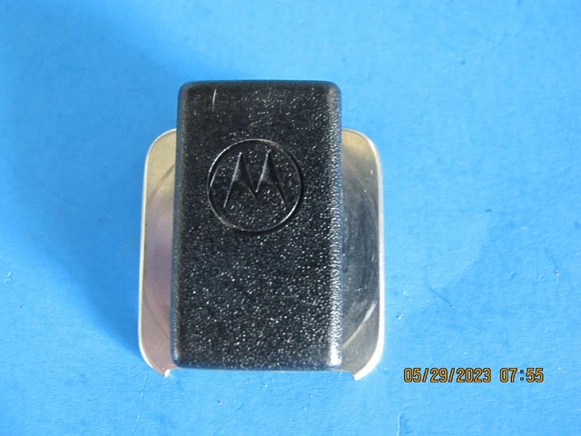 Replacement MOTOROLA Clip for NMN6191A, NMN6191B NMN6393 Microphones Replacement MOTOROLA Clip for NMN6191A, NMN6191B NMN6393 Microphones