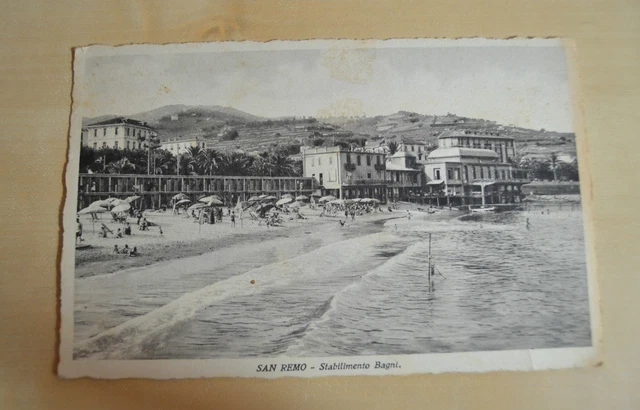 CARTOLINA DI LUCCA ,VIAREGGIO - LA SPLENDIDA SPIAGGIA viaggiata 1932