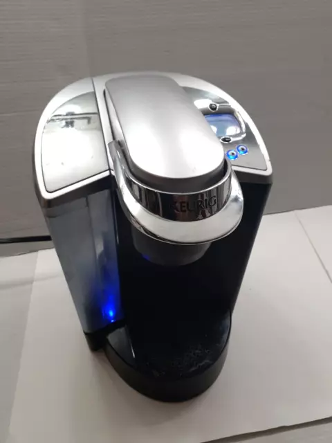 Keurig Ultimate B66 Gourmet Single Cup Home Brewing System Working