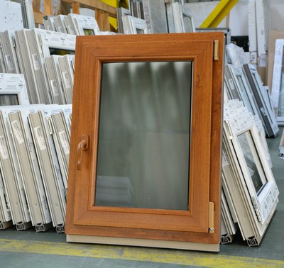 aluplast Finestre in PVC Colori NOCE o QUERCIA DORATA Aluplast ID 4000 VETRO OPACO L:750 