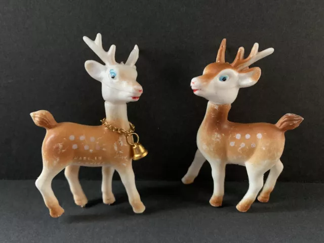 Two VTG Plastic Reindeer Deer Figures Swivel Head Blue Eyes Christmas Hong Kong