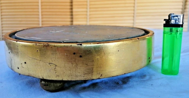 ancienne terrasse en bois doré, support de globe en verre