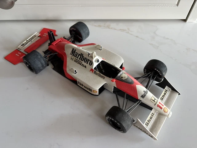Maquette McLaren MP4-4 De Senna & Prost – Meng 1/24 – Kit Formule 1 De Collection