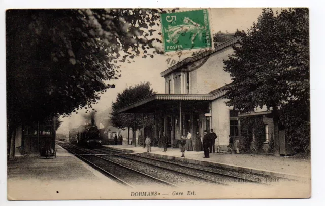 DORMANS Marne CPA 51 The East Station - the train arriving at the station