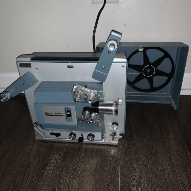 SUPER RARE Bell & Howell 482A Autoload Movie Projector for Super 8 film NO BULB