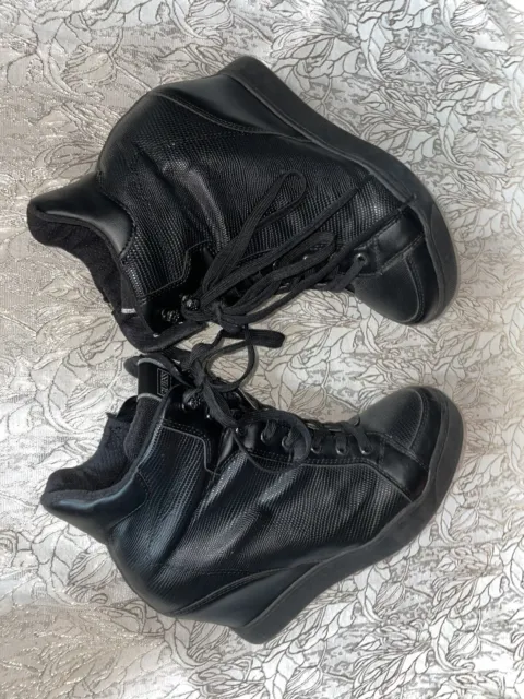 Guess Womens Wedge Sneakers Shoes Black High Top Lace Up Heel 8.5M