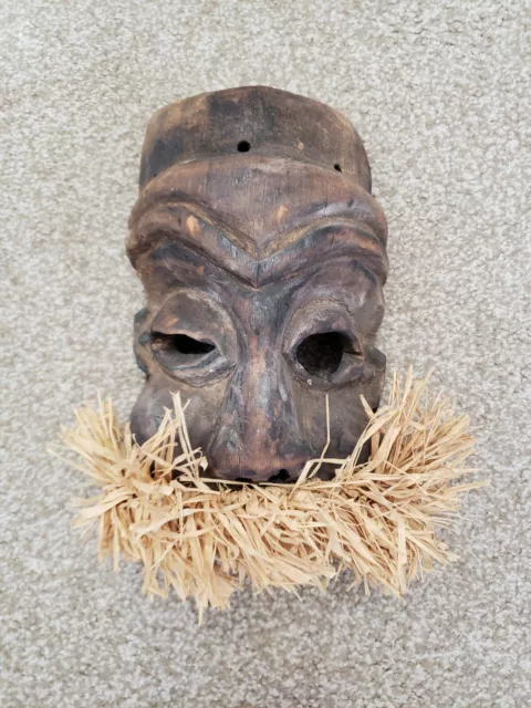Pende tribal wood and raffia mask, African D.R. Congo, late 20th century