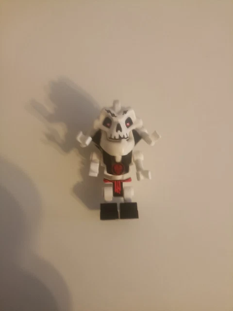 LEGO NINJAGO MINIFIGURE Samukai From 2011 Very Cool Arms