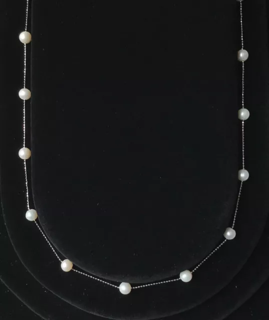 Fresh water pearl sterling silver necklace. NKL040061