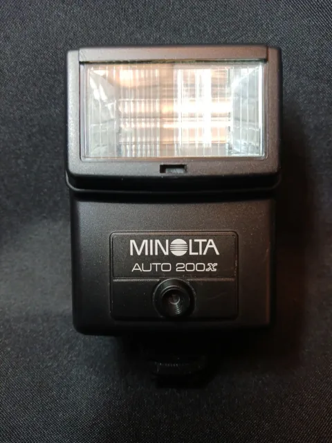 Minolta Auto 200X Shoe Mount Flash - Tested and Working