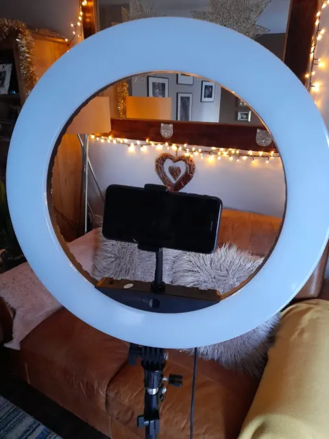 18 Inch Led Ring Light With Tripod Stand Dimmable Make Up/Selfie Ring