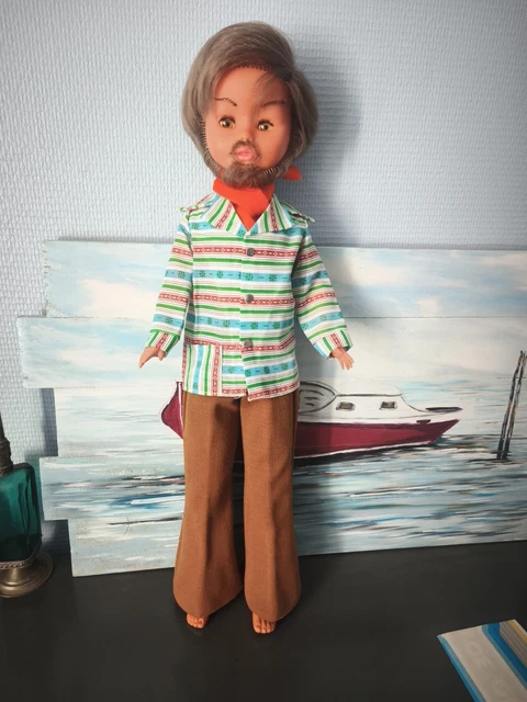 Ancienne Poupée Marcheuse Gégé Patricia – 1975 – Dans Sa Boîte D'origine