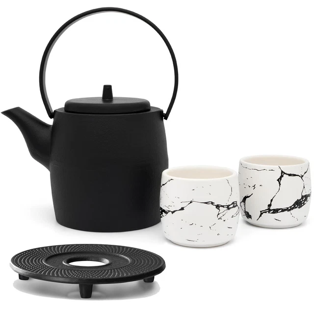 Tee Set 1.0 Liter Asia Gusseisen Teekanne Guss-Untersetzer 2 Porzellan-Teebecher