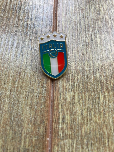Italy National Team football Enamel pin badge. Price includes delivery