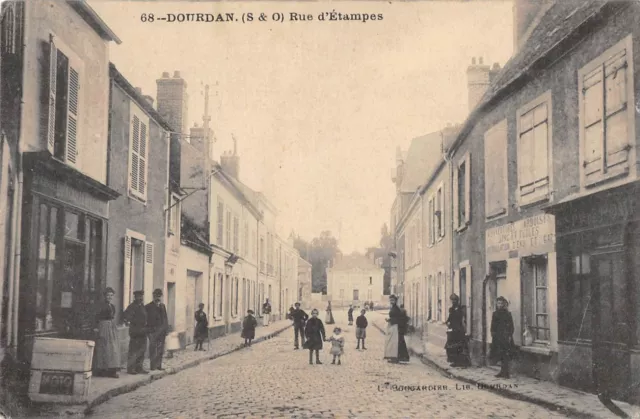 Cpa 91 Dourdan Rue D'etampes