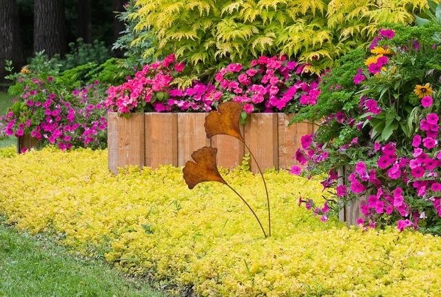 Gartenstecker Ginkgoblatt – Metall-Deko Mit Rost-Optik, Für Beet Oder Rasen